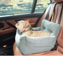 Load image into Gallery viewer, Petorrey Puppy Car Seat, Dog Booster Seats for Small Dogs, Pet Car Seats for Dogs Under 30 Pounds with 2 Removable Cool &amp; Warm Mat, Storage Pocket, Clip-On Safety Leash
